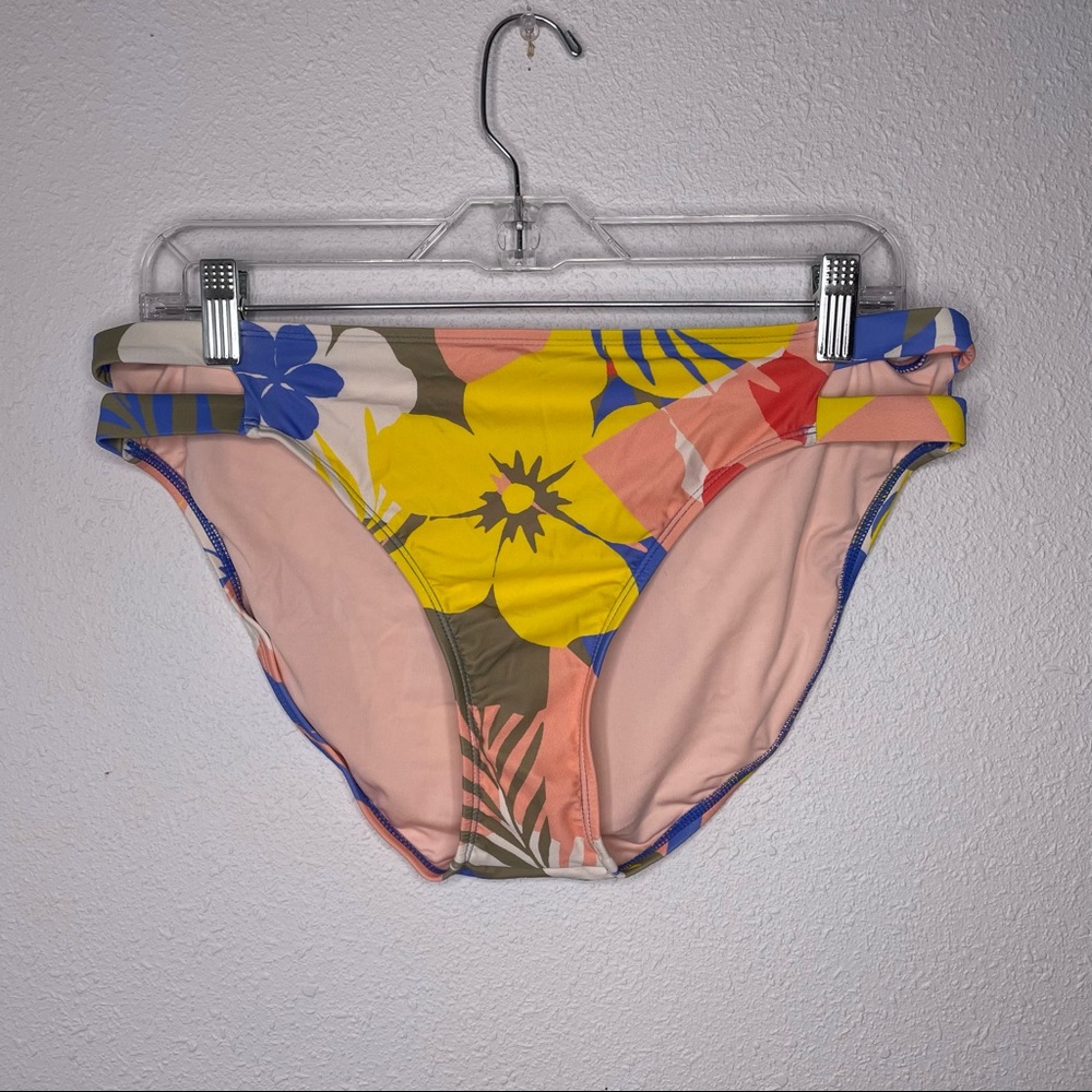 New Mae Double Strap Hipster Floral Bikini Bottoms in size L